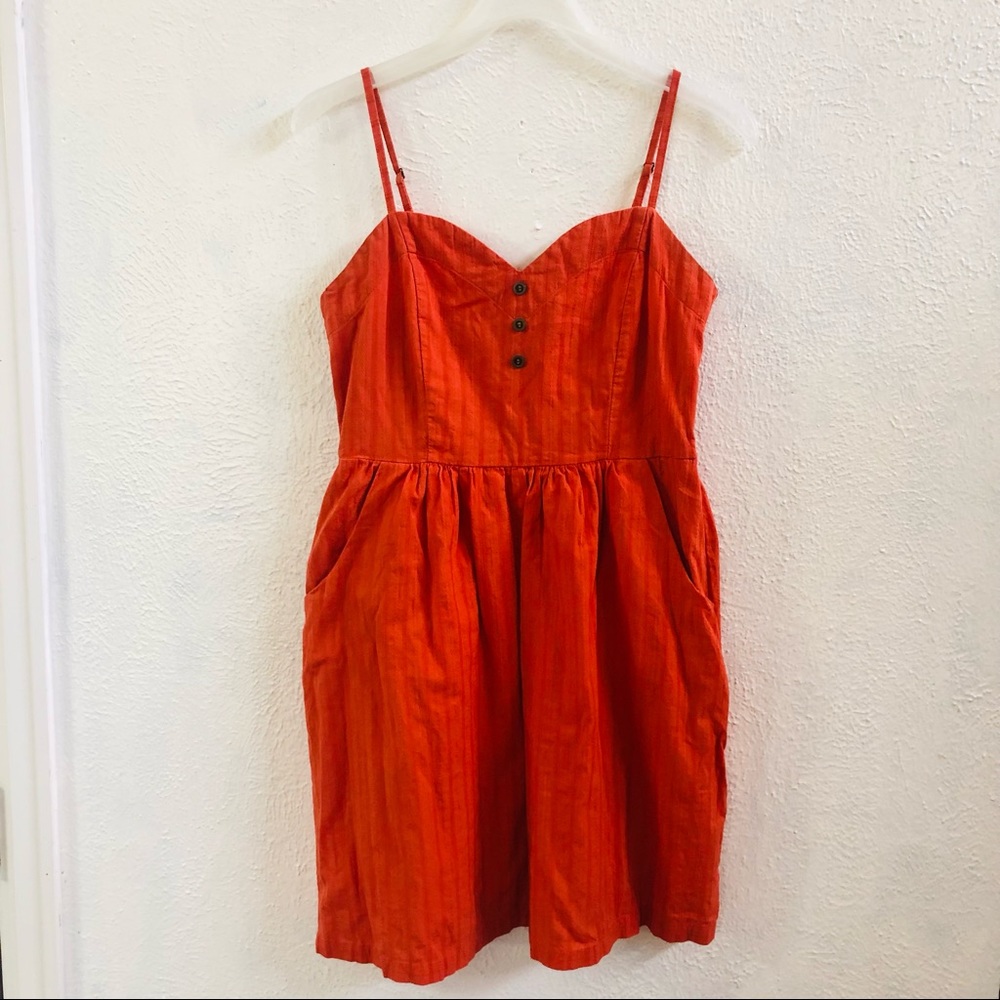 Tulle orange dress